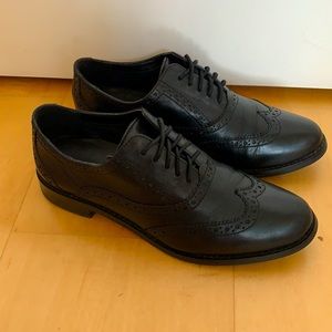 Cole Haan Black Leather Wingtip Oxford